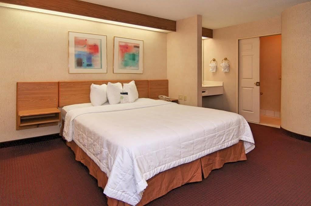 Motel 6-Harvey, Il Экстерьер фото