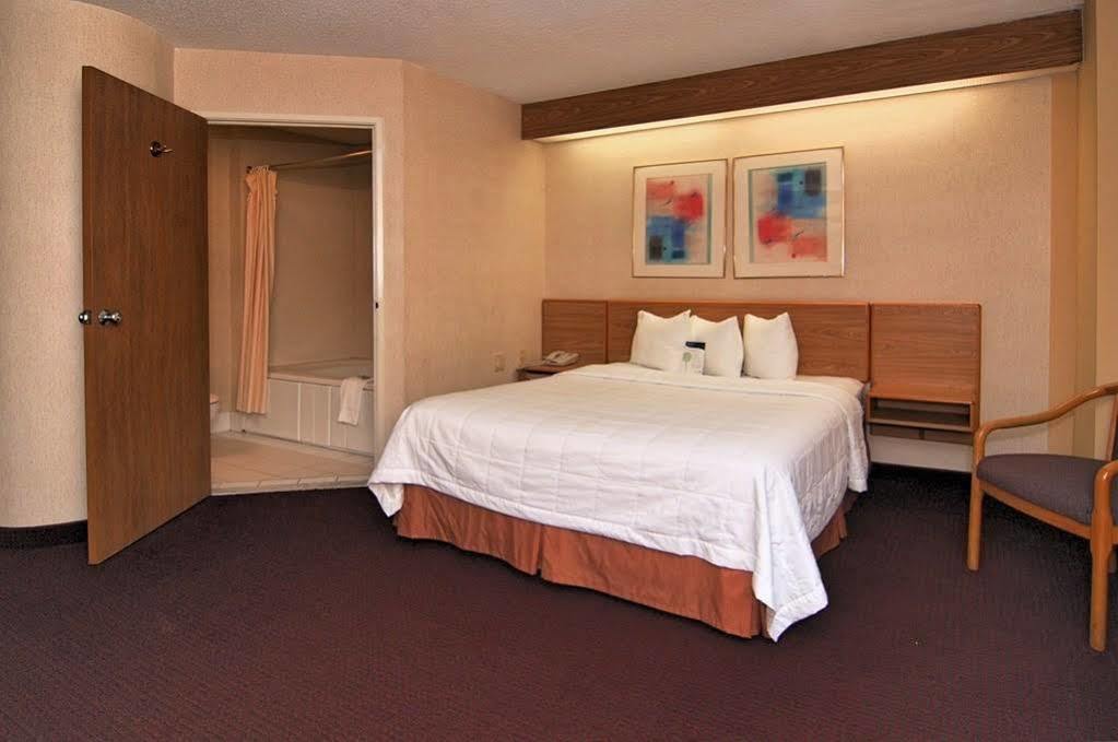 Motel 6-Harvey, Il Экстерьер фото